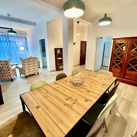 Acogedor Apt 8Pax 4Bdr 2Bth- Cozyhomesevilla2 Exterior foto