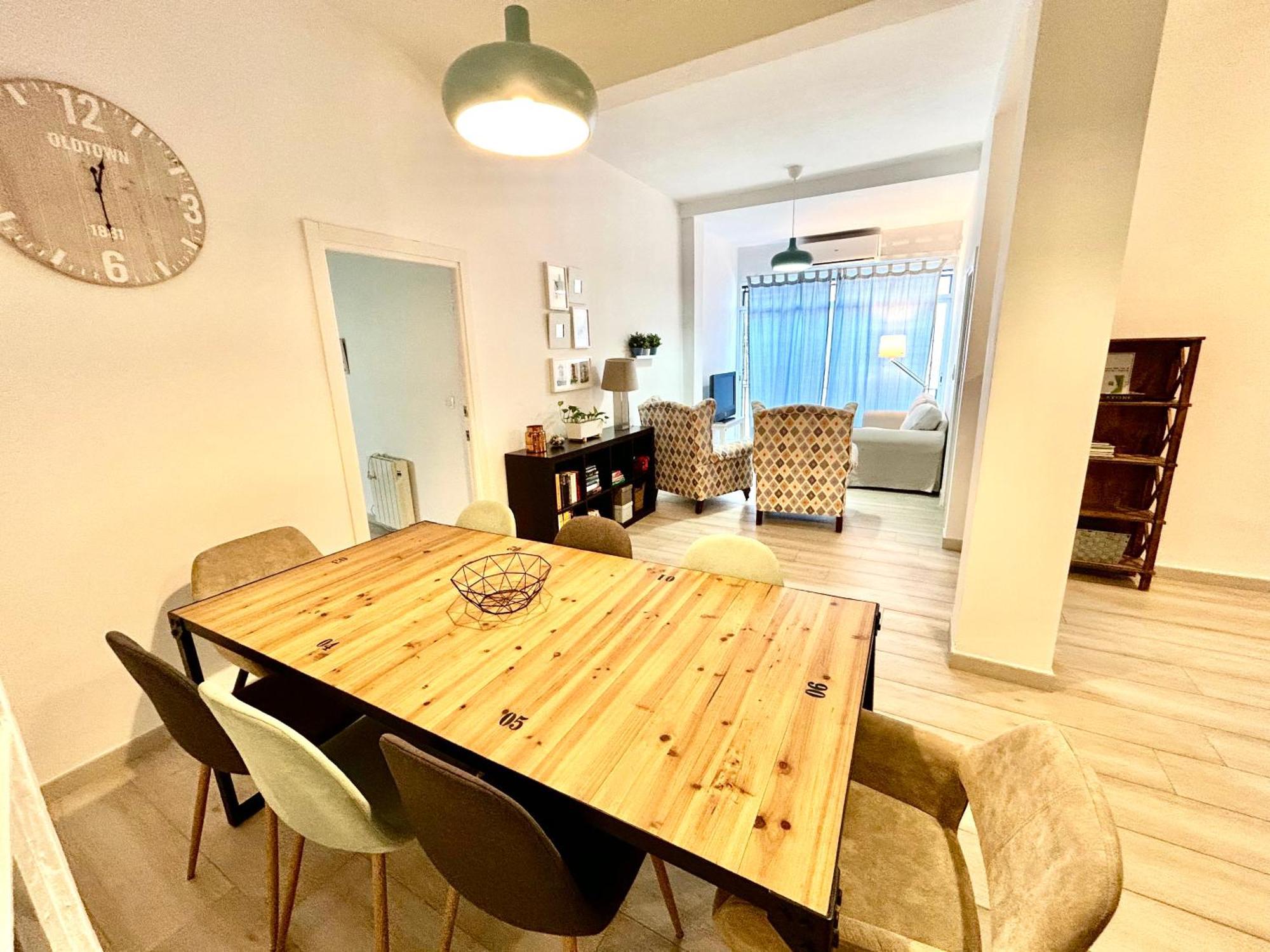 Acogedor Apt 8Pax 4Bdr 2Bth- Cozyhomesevilla2 Exterior foto