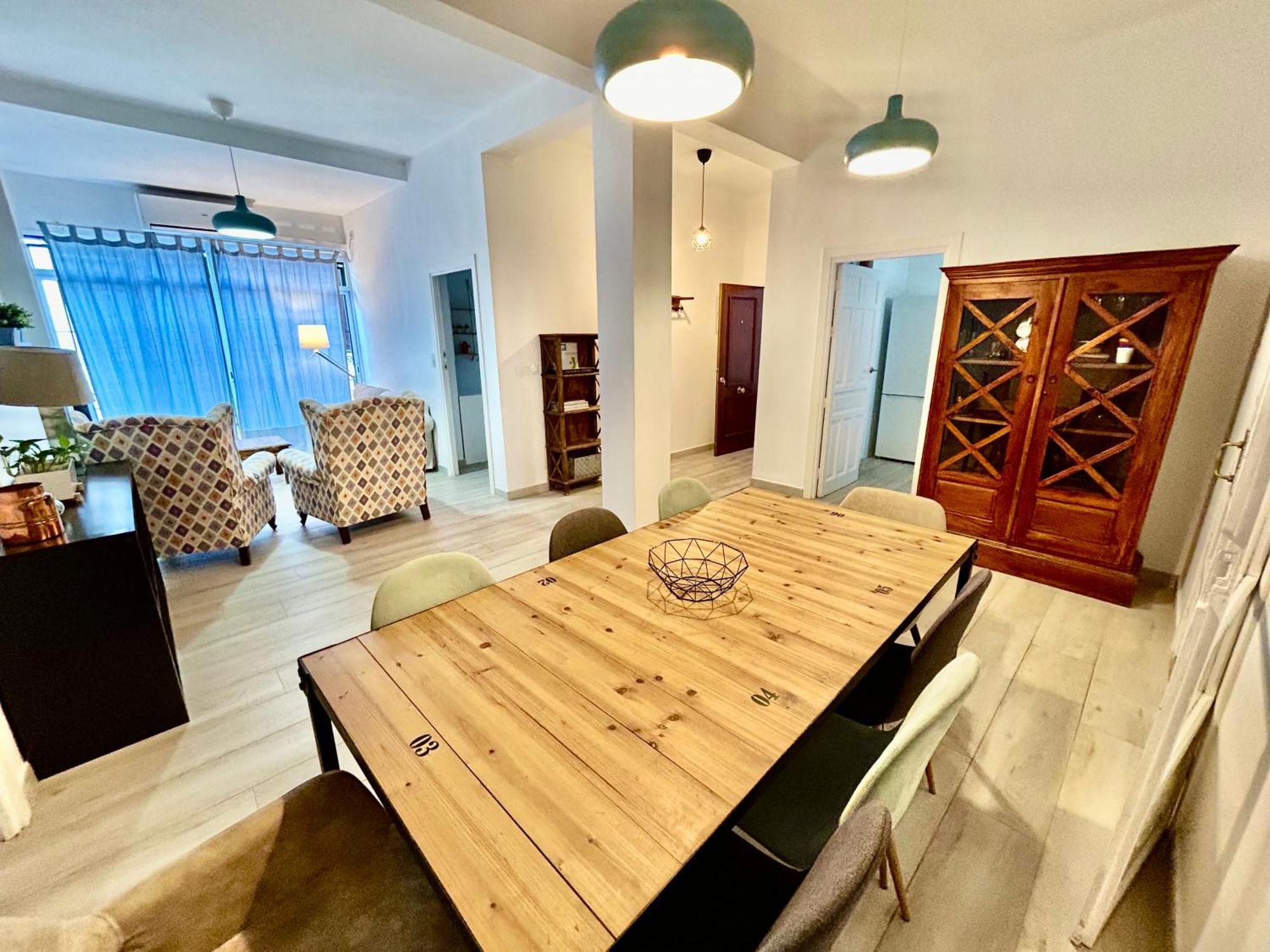 Acogedor Apt 8Pax 4Bdr 2Bth- Cozyhomesevilla2 Exterior foto
